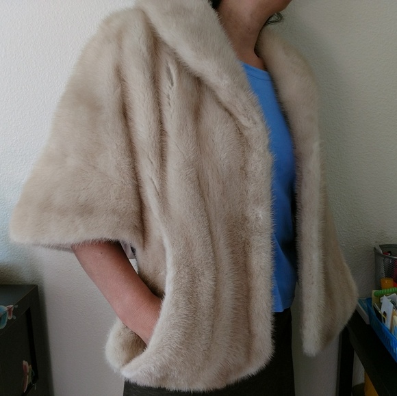 Fur wrap Stoll with pockets - Picture 1 of 6